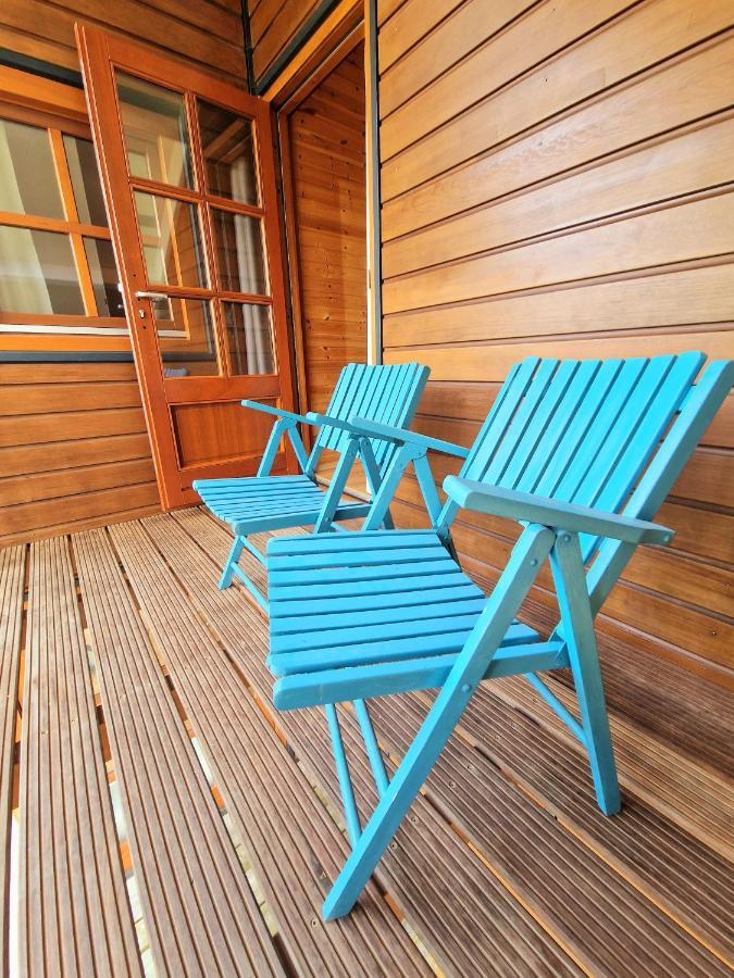 Daffodils Villa Enscherange Екстериор снимка
