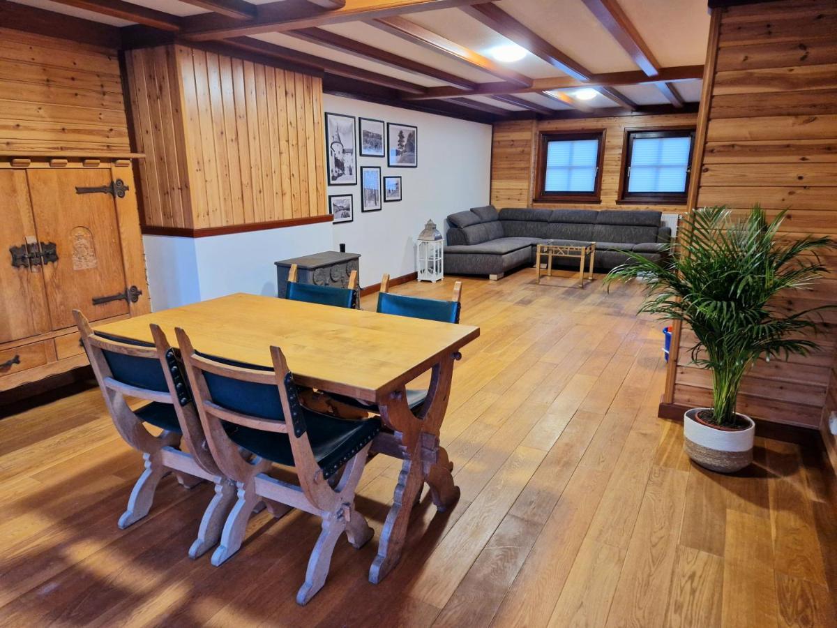 Daffodils Villa Enscherange Екстериор снимка